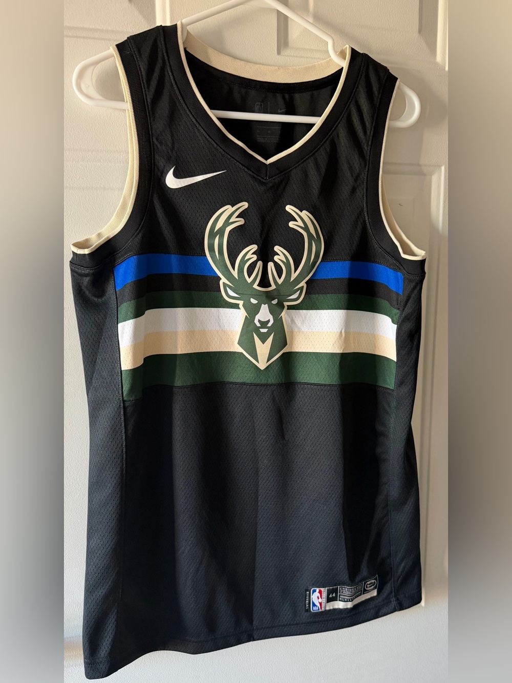 Nike Milwaukee Bucks NBA Jersey